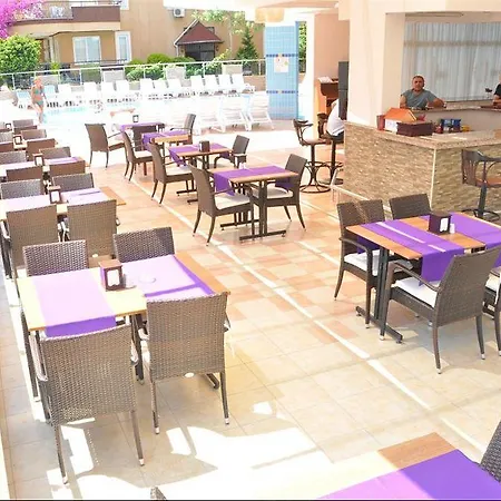 Albatros Aparthotel Apartament *